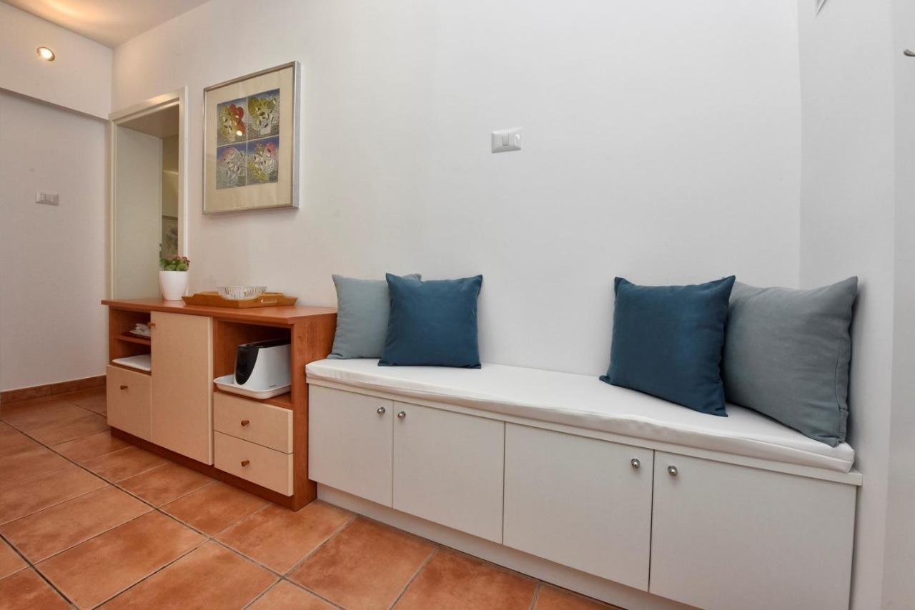 Apartments Lavizatic Пореч Екстериор снимка